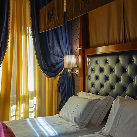 Hotell Manfredi In 3*