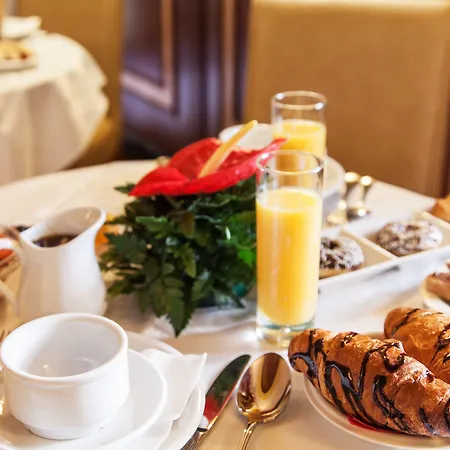 Hotell Manfredi In Rom