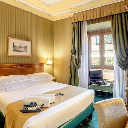 مانفريدي سويت إن روما