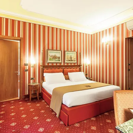 Manfredi In מלון 3*