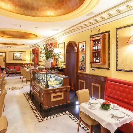 فندق مانفريدي سويت إن