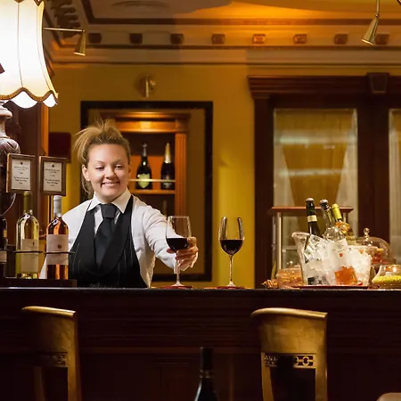 Manfredi In 3* רומא