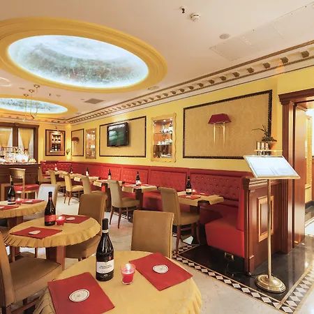 مانفريدي سويت إن فندق