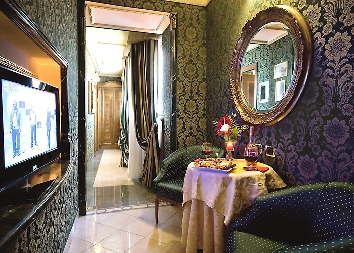 Hotel Manfredi In Roma